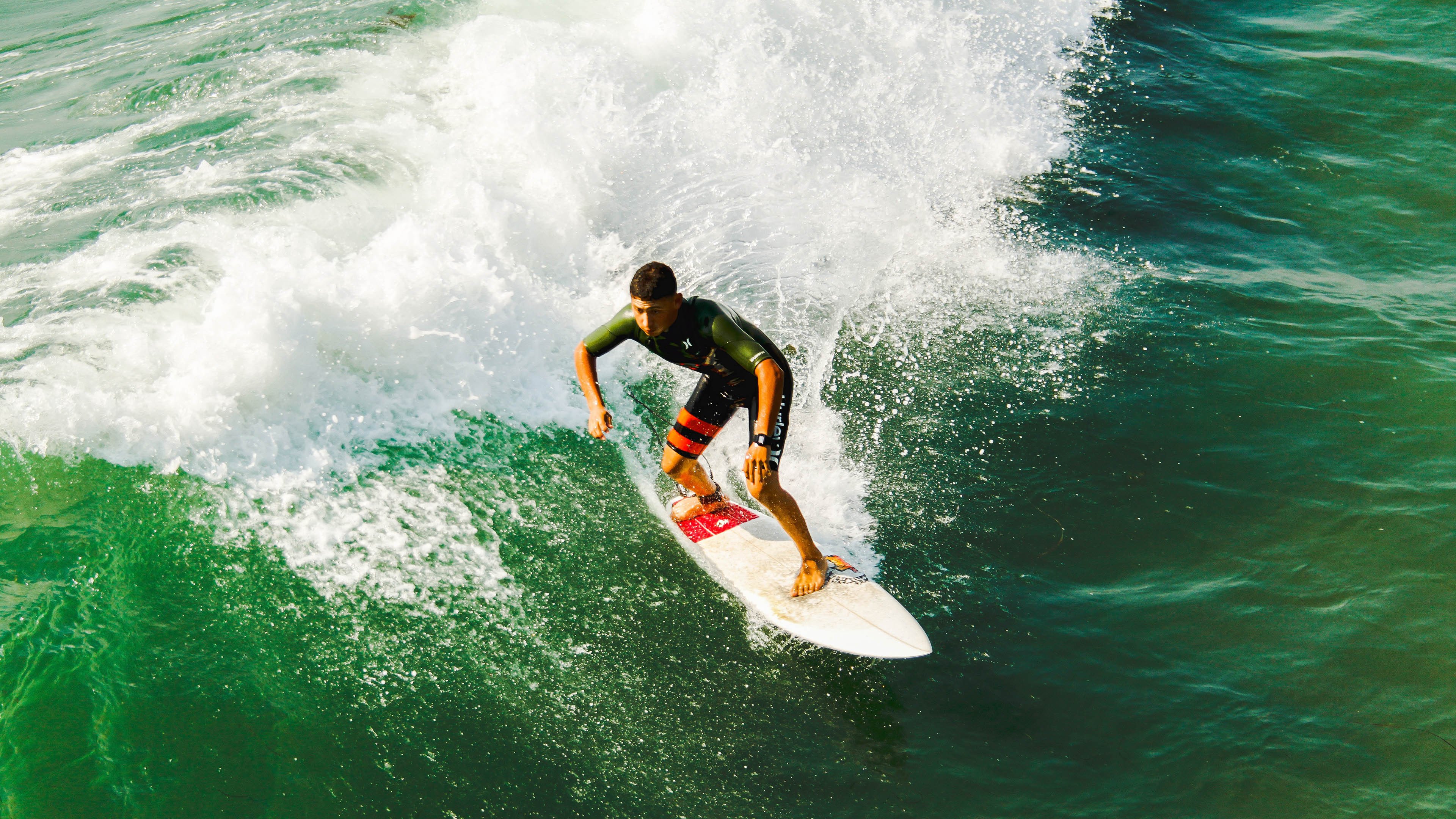FB体育注册网址-亚特兰大制霸墨西哥，帕尔默如何用存在感改写北美足球叙事